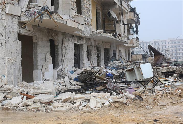 Halep'te vakum bombalı saldırı: 20 ölü