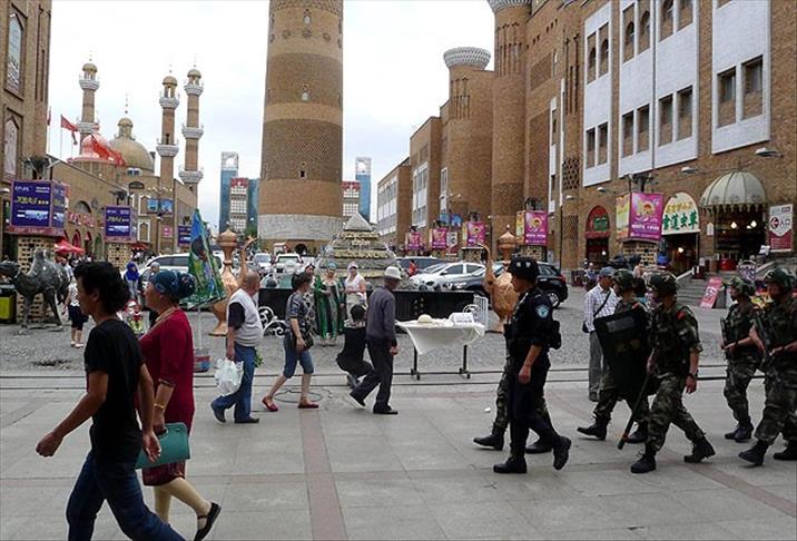 Çin'den Uygurlara 'iletişim' kısıtlaması