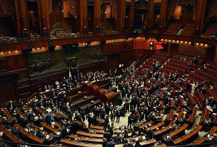 İtalya'nın yeni cumhurbaşkanı Mattarella