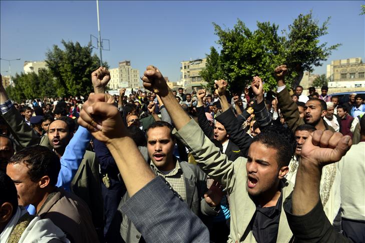 Yemen uprising anniversary marked by anti-Houthi protests
