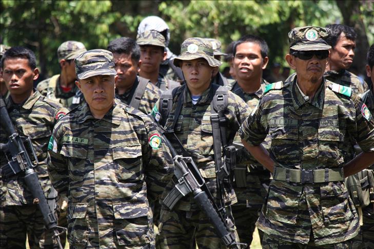 2 Philippine troops, 1 communist rebel killed in clash