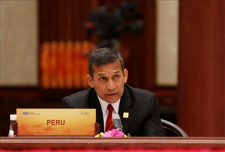 Peru president reshuffles Cabinet