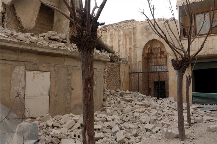 Syrian regime kills 30 in Aleppo