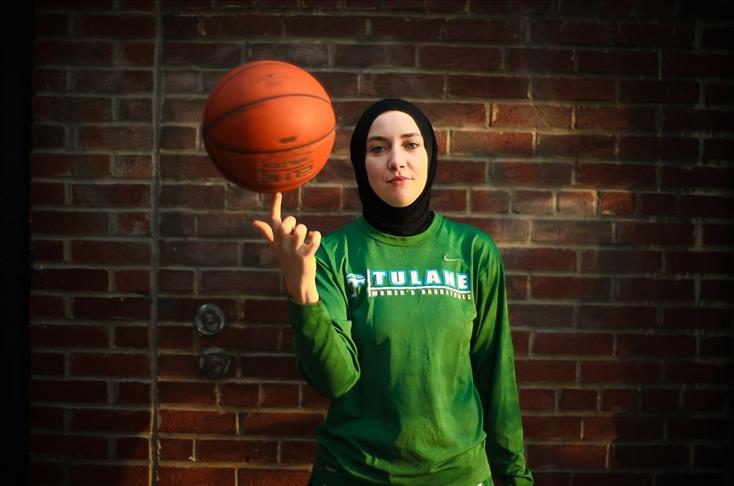 Female Muslim basketball player wants to play with hijab