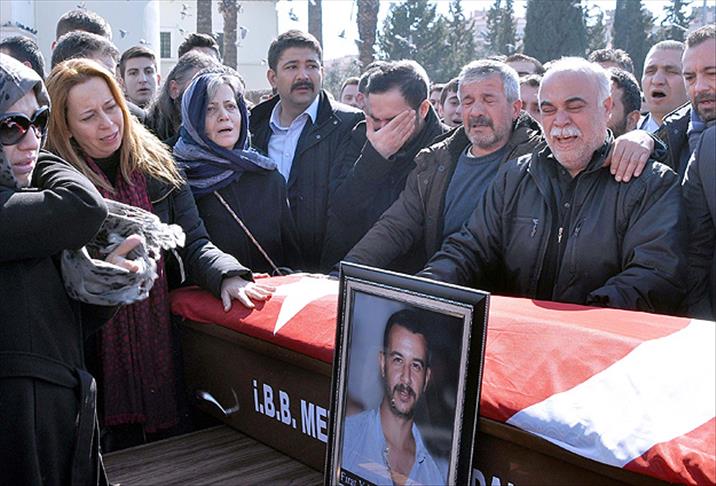 Çakıroğlu İzmir'de toprağa verildi