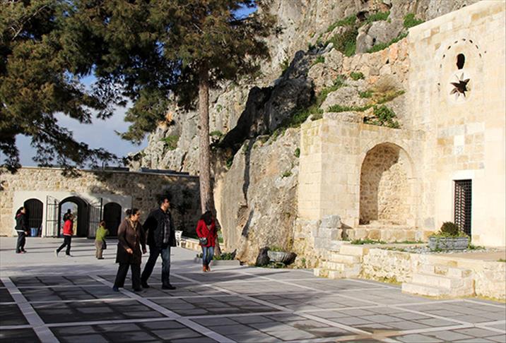 Dünyanın "ilk" mağara kilisesinde hedef 500 bin turist