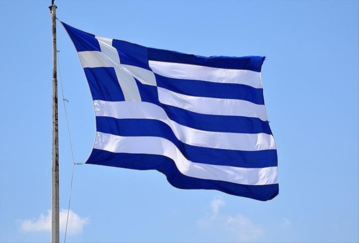 Yunanistan milli kahramanı Glezos'tan hükümete eleştiri