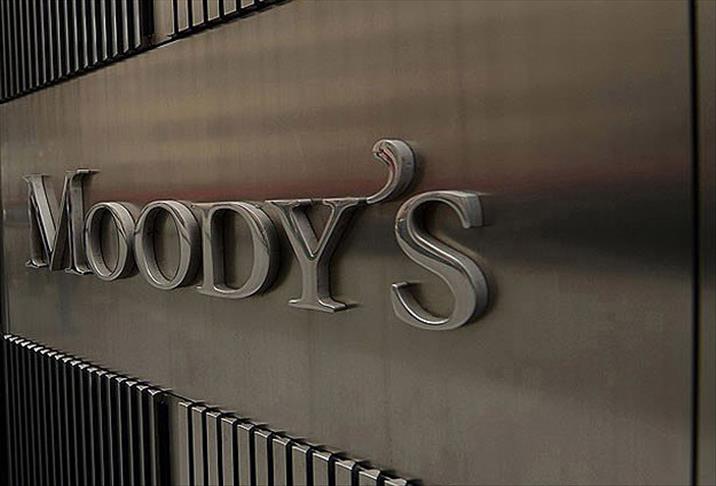 Petrobras stocks, bonds slump after Moody's junk rating