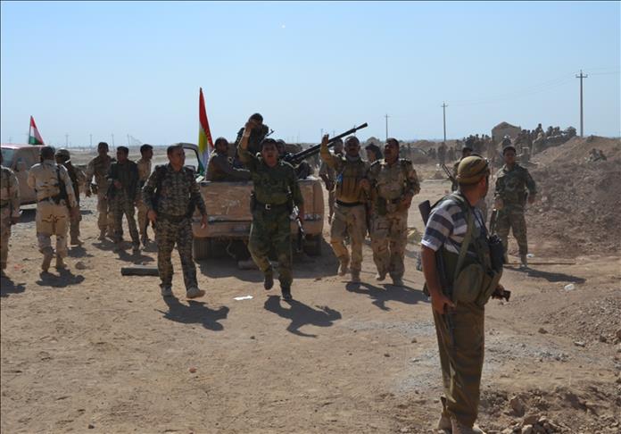 UK 'trains peshmerga fighters' in Iraq