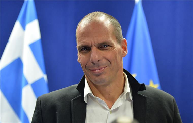 Athens: 'Unbinding reforms' give Greece an advantage