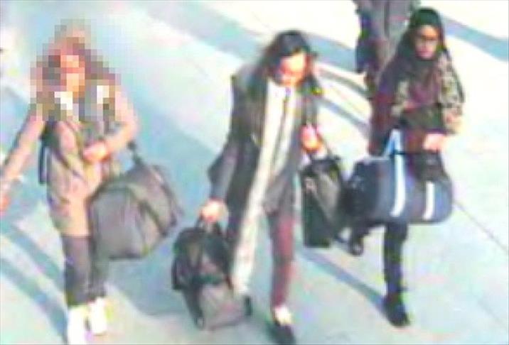 Video shows missing British teens in Istanbul