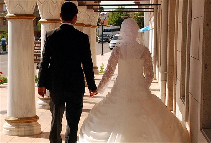 Evlenme yaşının en yüksek olduğu il: Tunceli