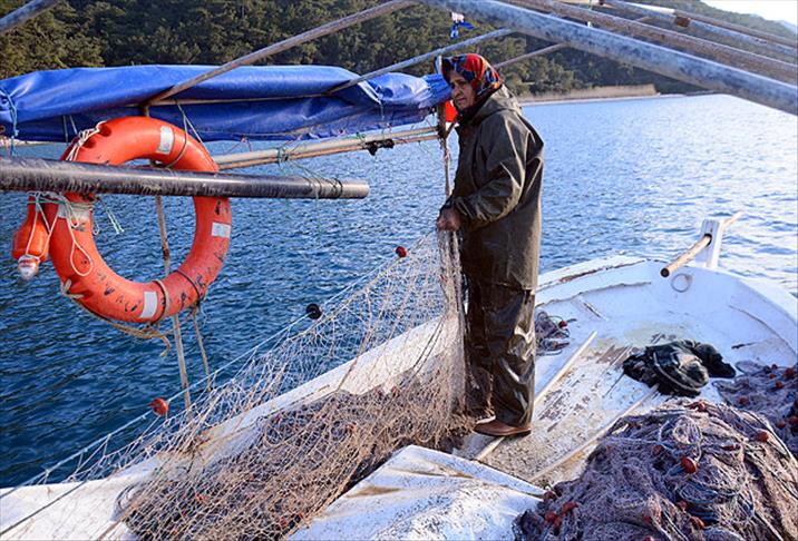 Gökova'nın yüzme bilmeyen kadın balıkçıları