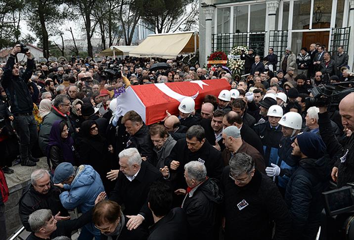 Erol Büyükburç son yolculuğuna uğurlandı
