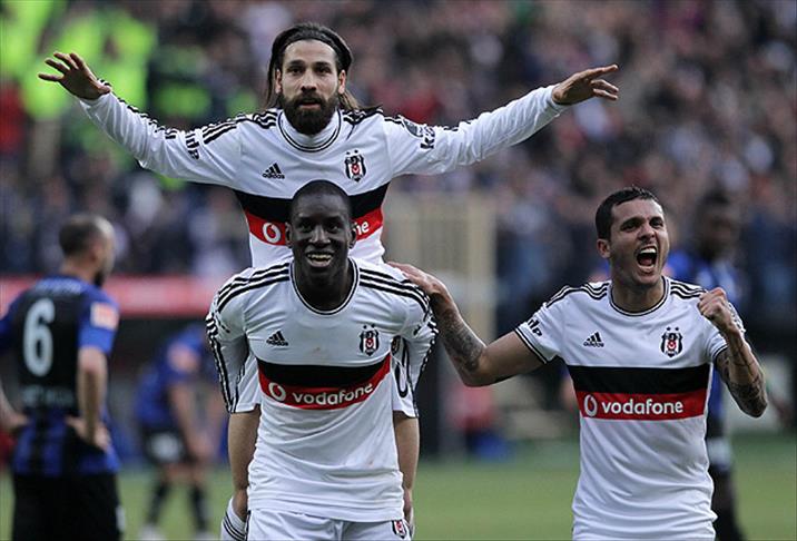 Kartal yeniden zirvede