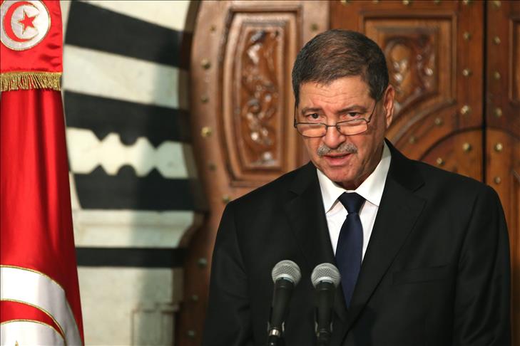 Army, police to tighten Tunis security: PM