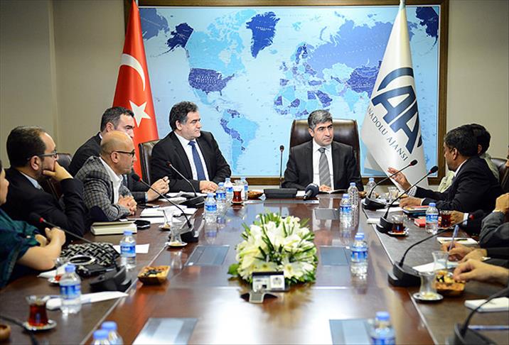 Hindistanlı gazetecilerden AA’ya ziyaret