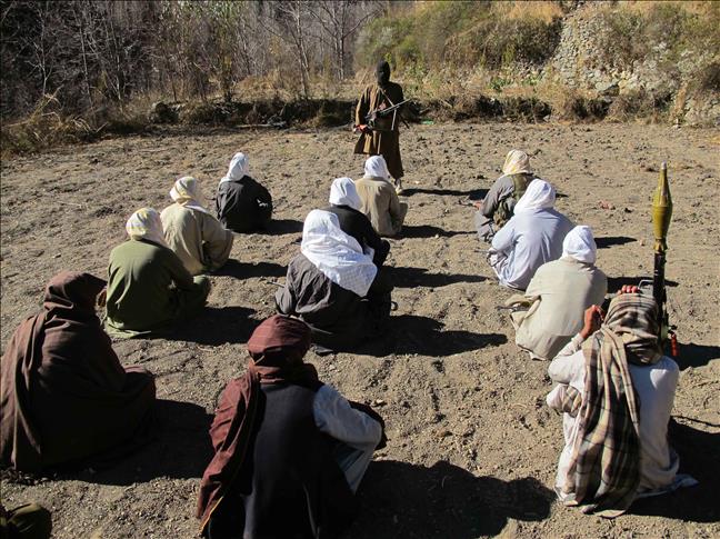US soldier once held by Taliban charged with desertion
