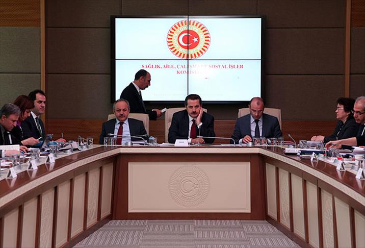 "Yarı zamanlı çalışma süresi" komisyonda uzatıldı