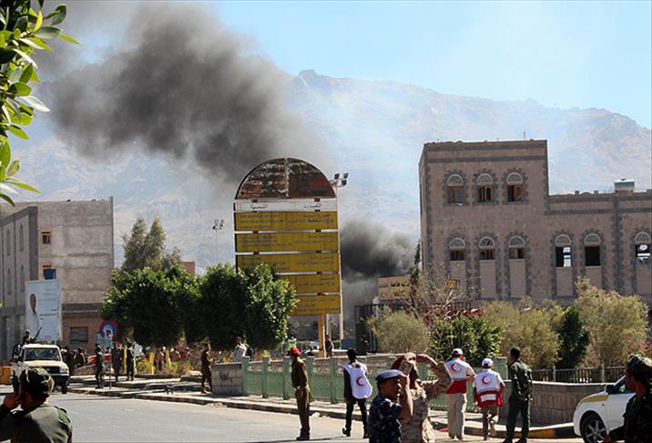 Yemen'de Husilere ait hedefler vuruldu