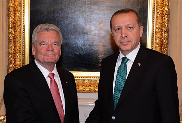 Erdoğan Almanya Cumhurbaşkanı Gauck'a taziyelerini iletti