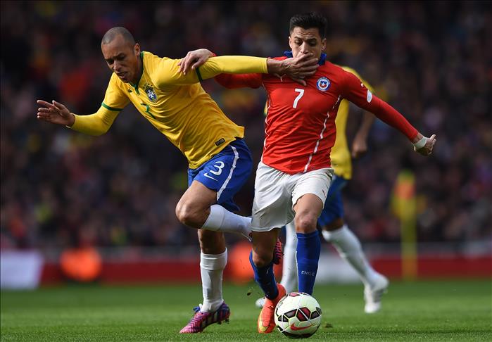 Football: Brazil edge out Chile in friendly