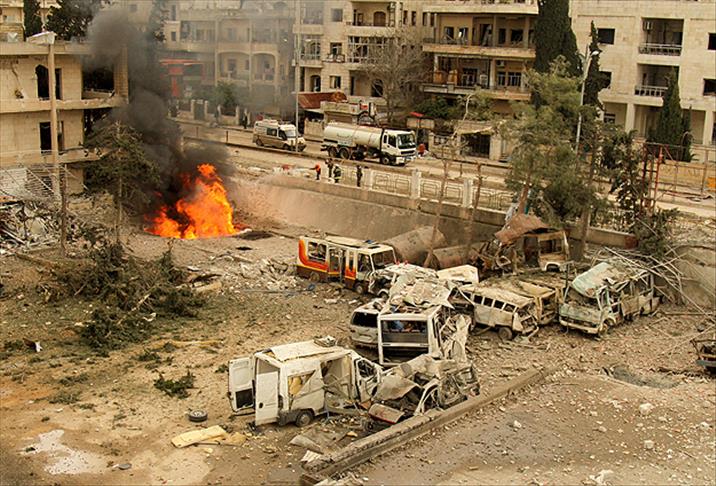 Suriye'de savaş uçakları hastaneyi bombaladı