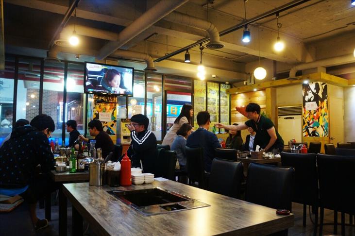 Restaurants rule in South Korea, Turkey