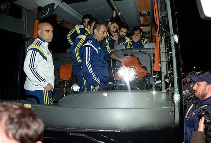 Turkey: Fenerbahce driver has 'gunshot wound to face'