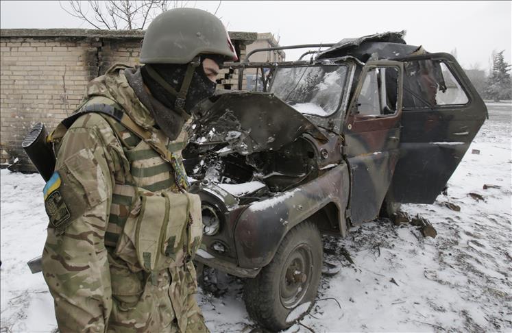 6 Ukraine soldiers killed in clashes with pro-Russians