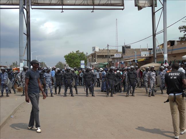 Togo: 48h avant la campagne présidentielle.. manifestations, accusations et revirements d'alliance