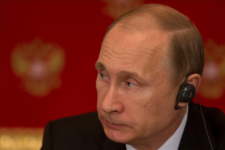 Russia: Putin plans amnesty for 260,000 convicts