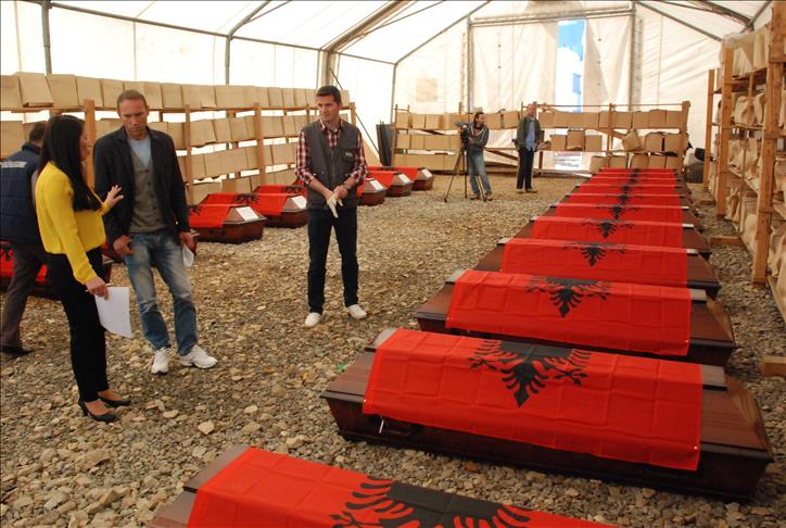 Kosovo Albanians found at mass grave identified