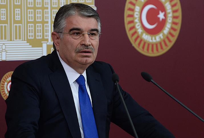 İdris Naim Şahin partisinden ayrıldı