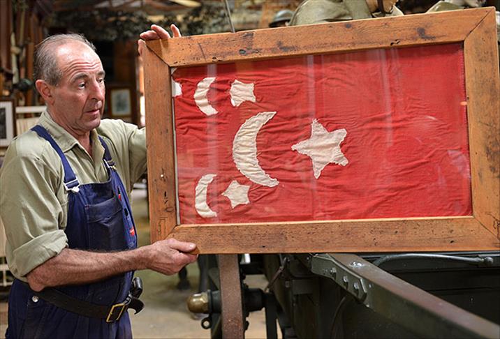 Müzenin en kıymetli emaneti Osmanlı bayrağı