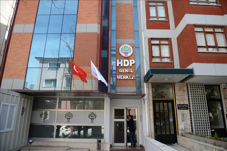 HDP Genel Merkezine saldırıda 2 gözaltı