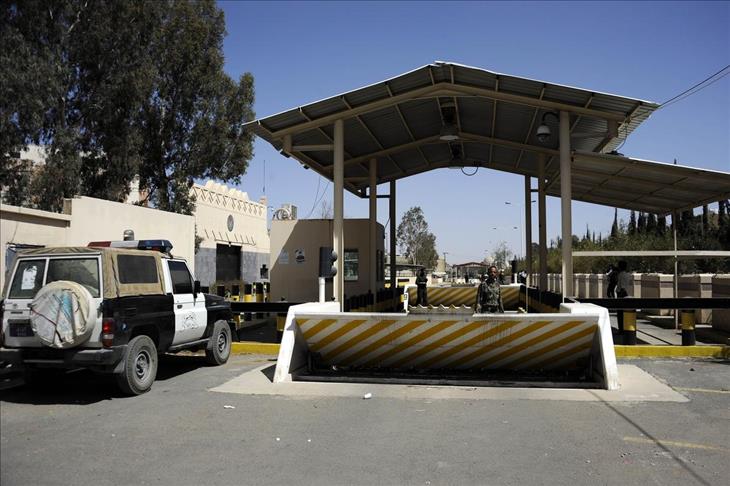 Saudi Arabia to deploy ground troops in Yemen
