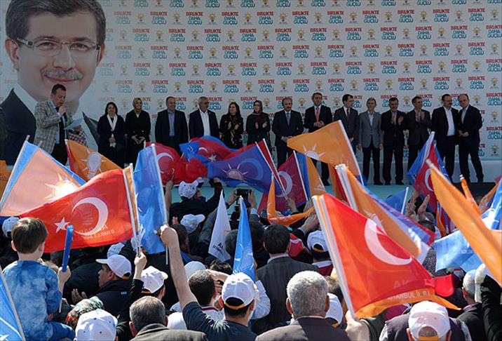 AK Partili adaylardan "Sevgi Yürüyüşü"