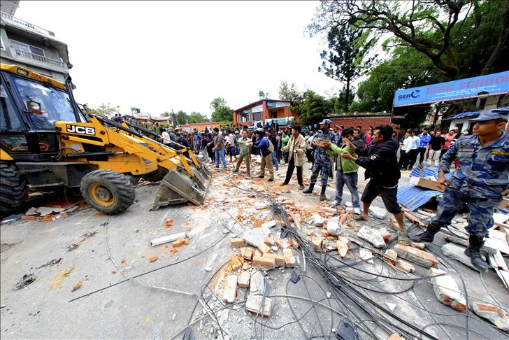 India steps up relief and rescue efforts in neighboring Nepal