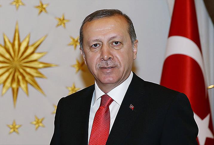 Cumhurbaşkanı Erdoğan Akıncı'yı tebrik etti