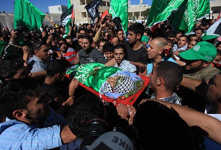 Filistinli gencin cenazesi toprağa verildi