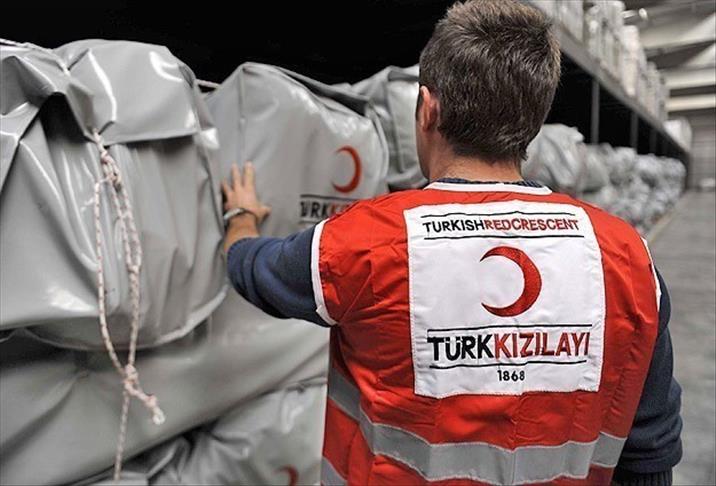 Türkiye'nin yardım eli Nepal'e uzandı