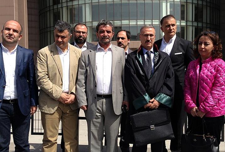 Turkish court hears columnist over Erdogan 'insult' case