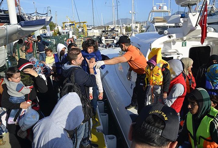 Turska obalska straža u Egejskom moru kod Bodruma privela 60 ilegalnih migranata iz Sirije