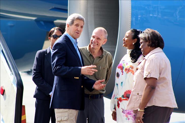 Kerry announces aid, support for Somali refugees in Kenya