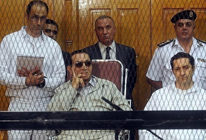 Egypt court jails Mubarak for 3 years over corruption charges
