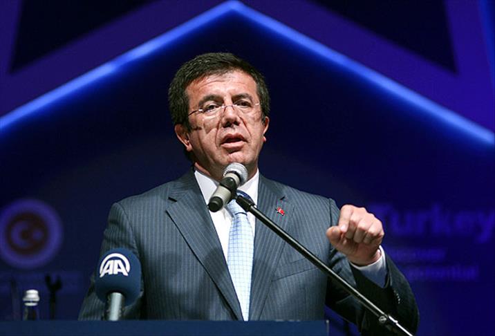 Zeybekci'den 'yörük sürüsünden adak' benzetmesi