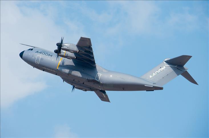 Fransa ve İspanya "Airbus A400M"lere güvence verdi