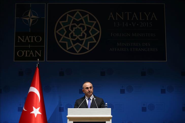 Turkish FM: Training for Syrian opposition not enough