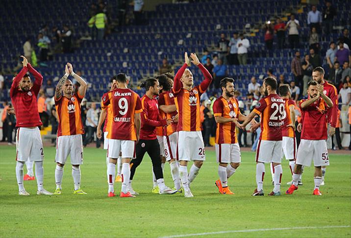 Zirvede yarış sürüyor